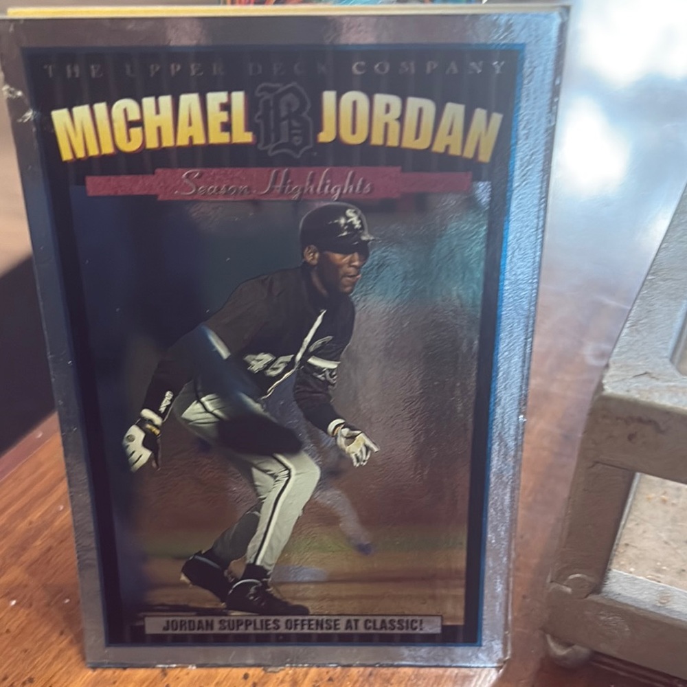 Michael Jordan Upper Deck Sports Card